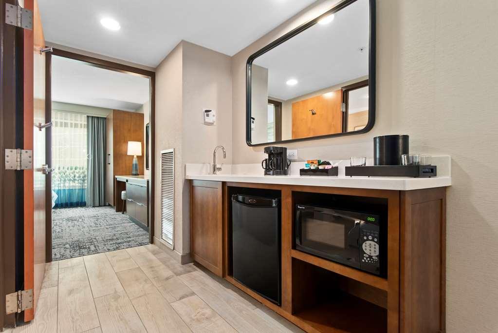 Embassy Anaheim - South Hotel