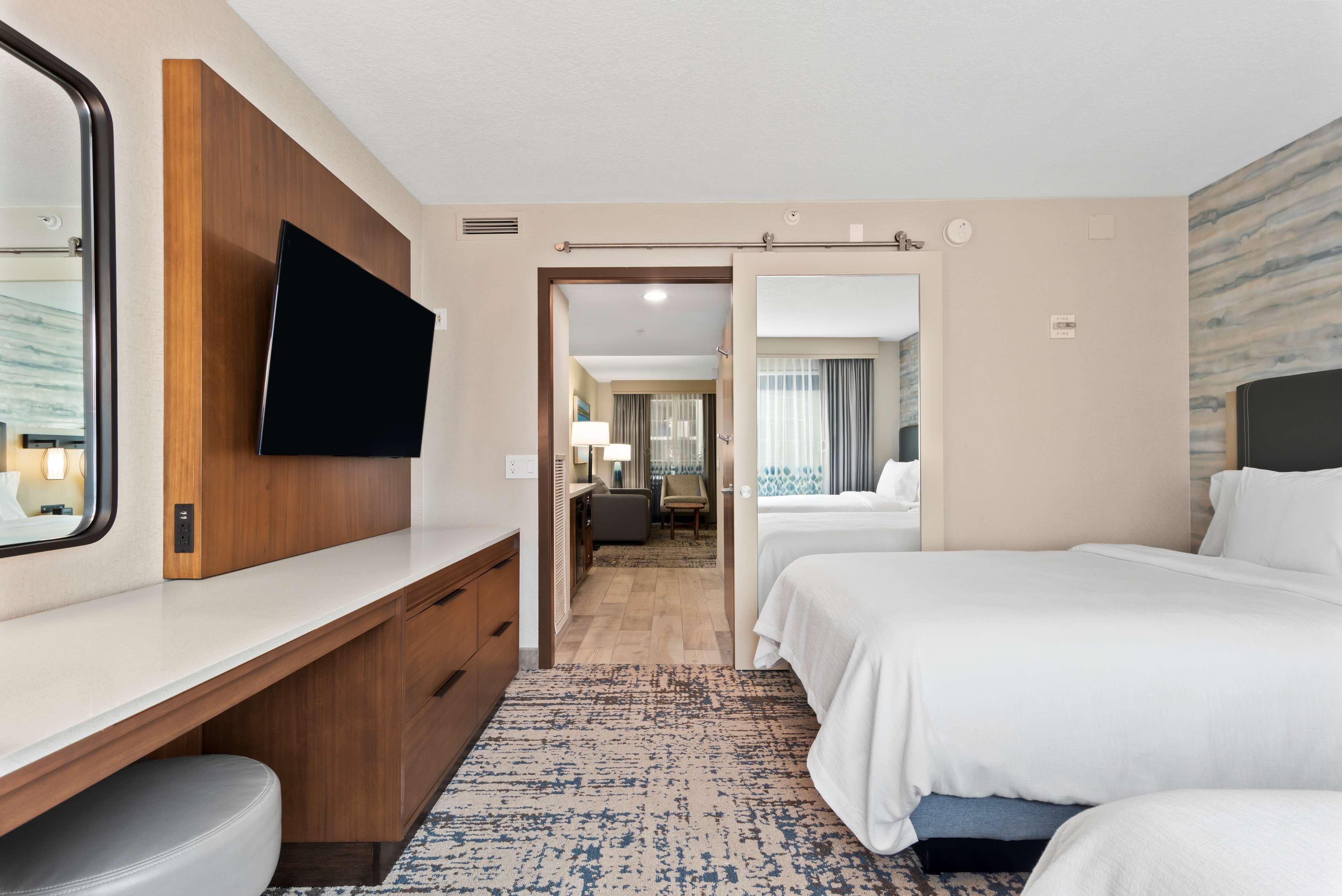 Hotel Embassy Anaheim - South